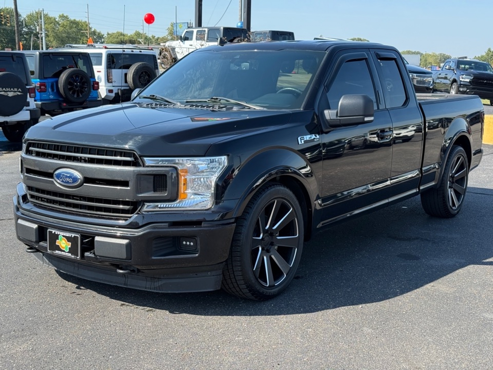 2019 Ford F-150 XLT photo 4