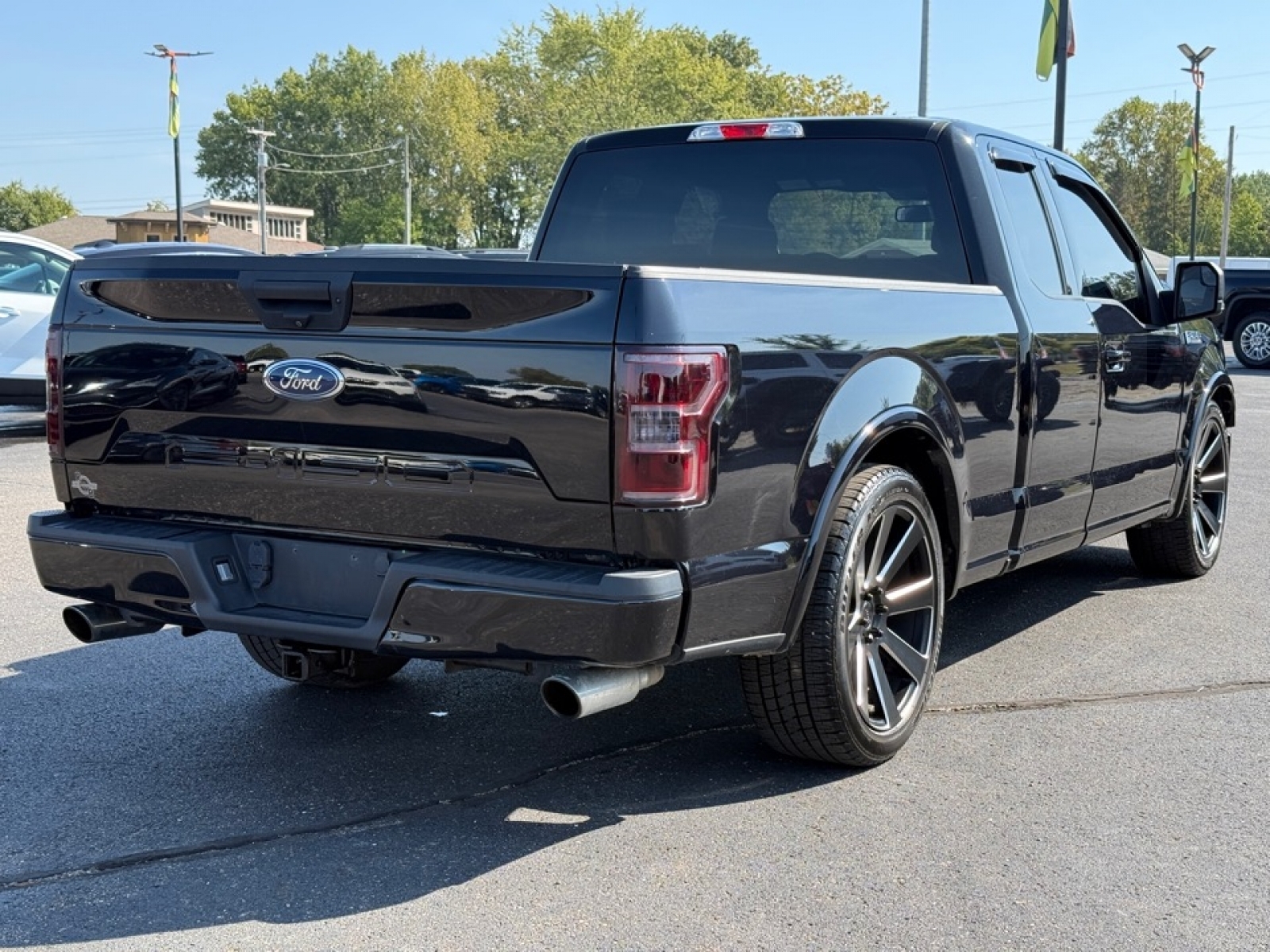 2019 Ford F-150 XLT photo 8