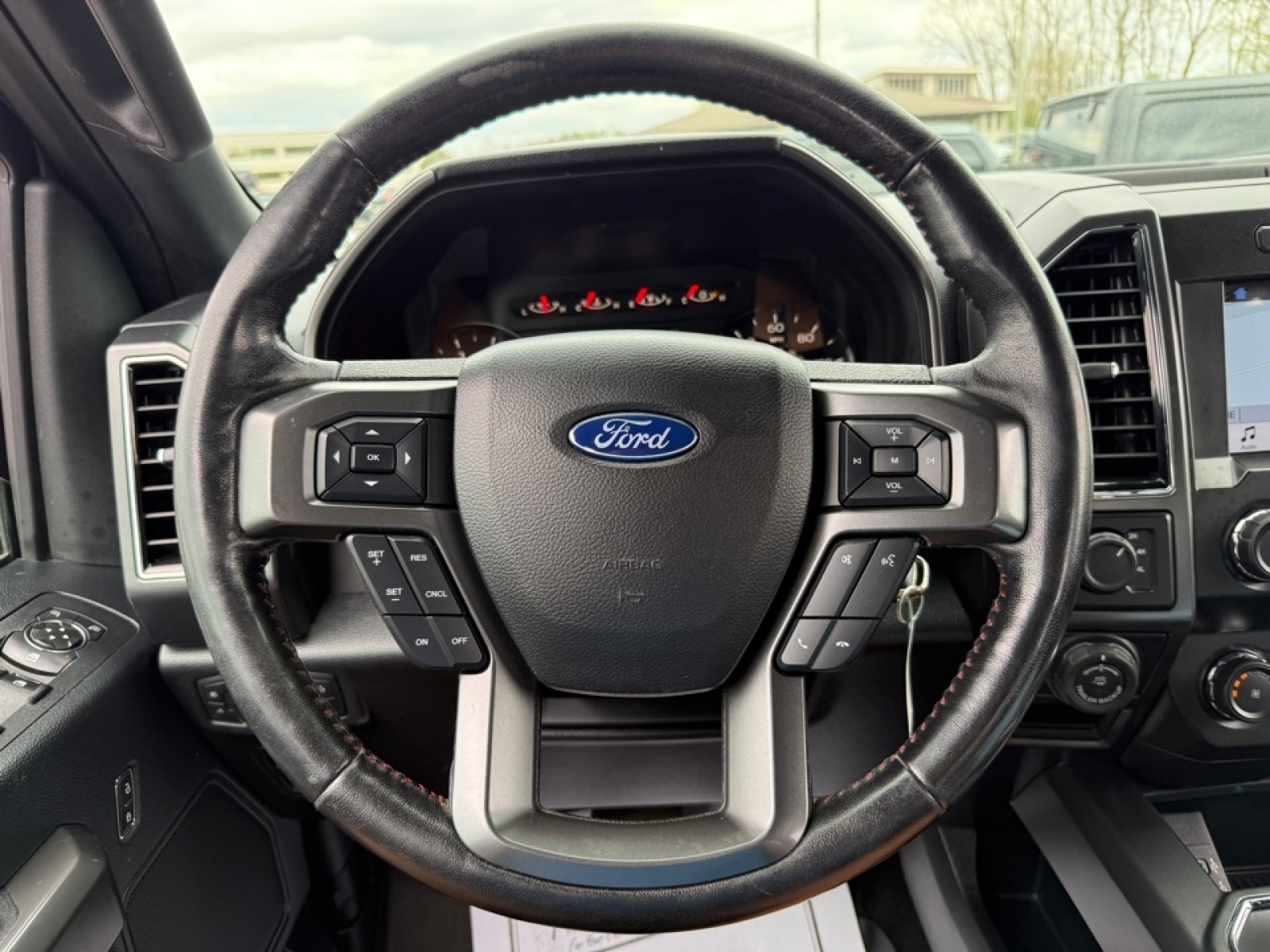 2019 Ford F-150 XLT, 39757, Photo