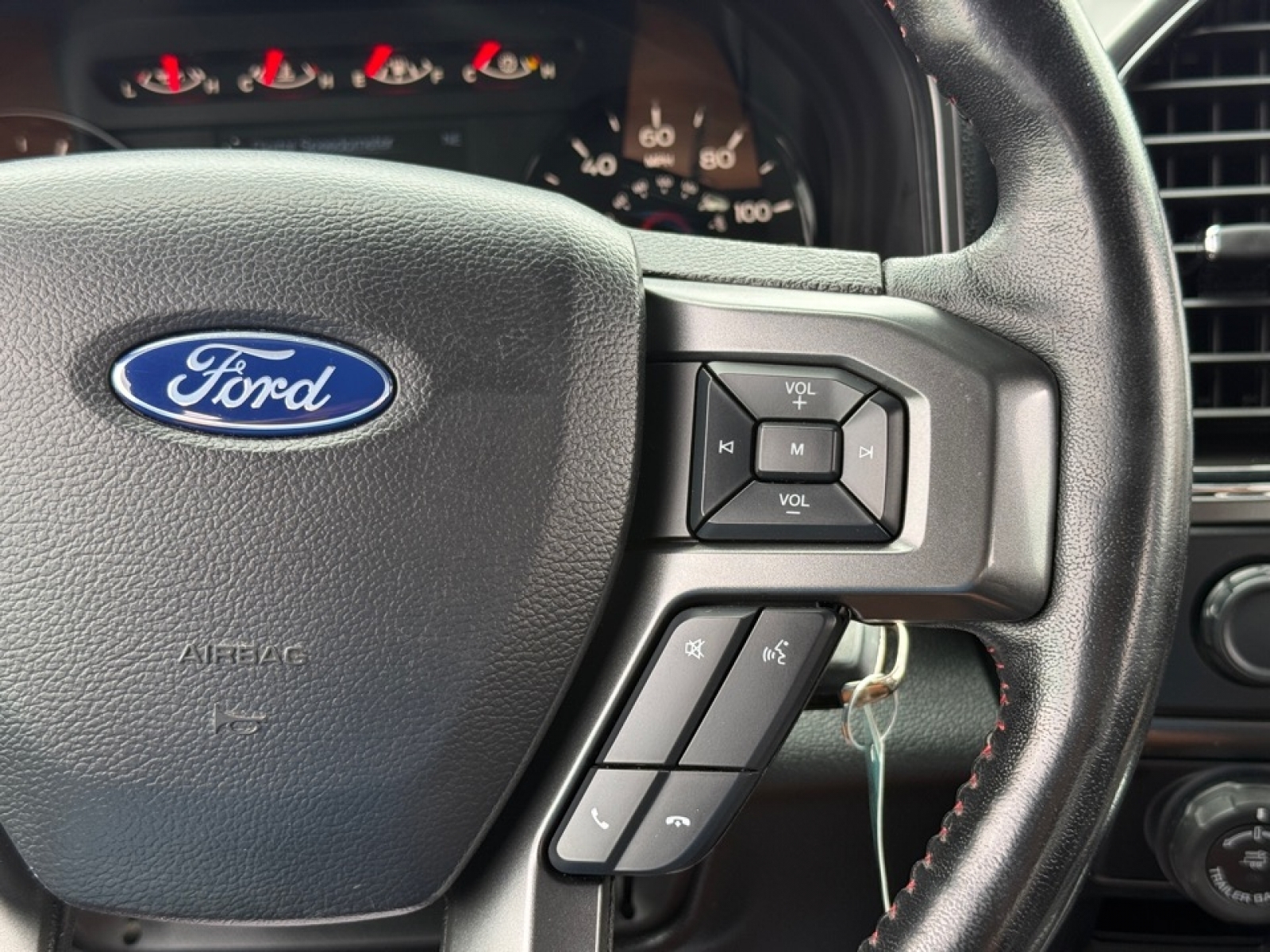 2019 Ford F-150 XLT, 39757, Photo