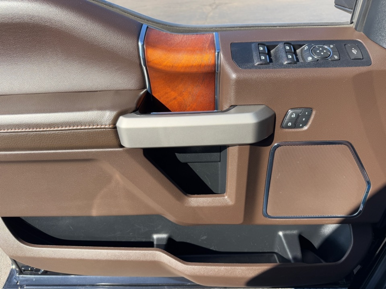 2019 Ford F-250 King Ranch, 39048, Photo