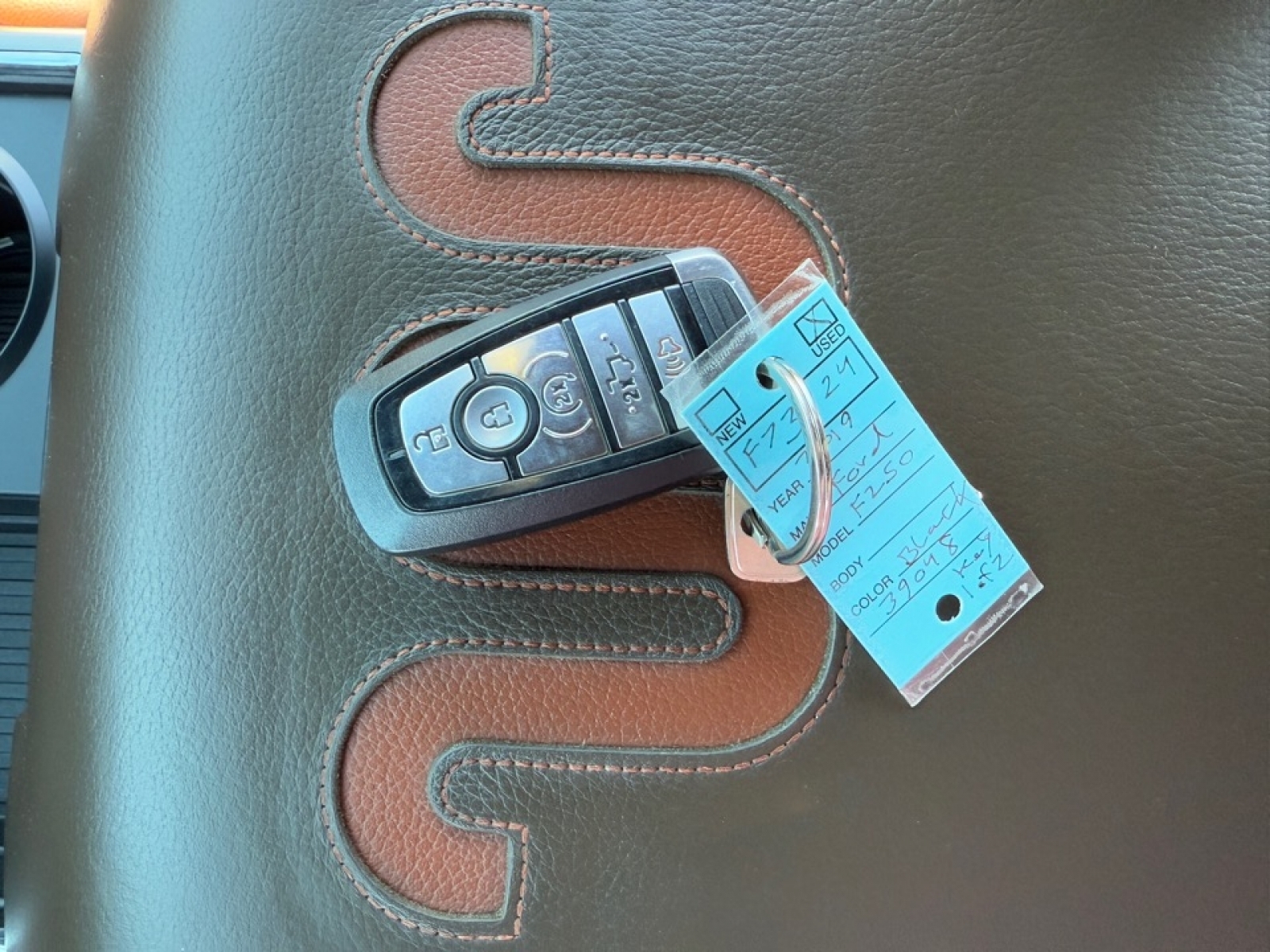 2019 Ford F-250 King Ranch, 39048, Photo