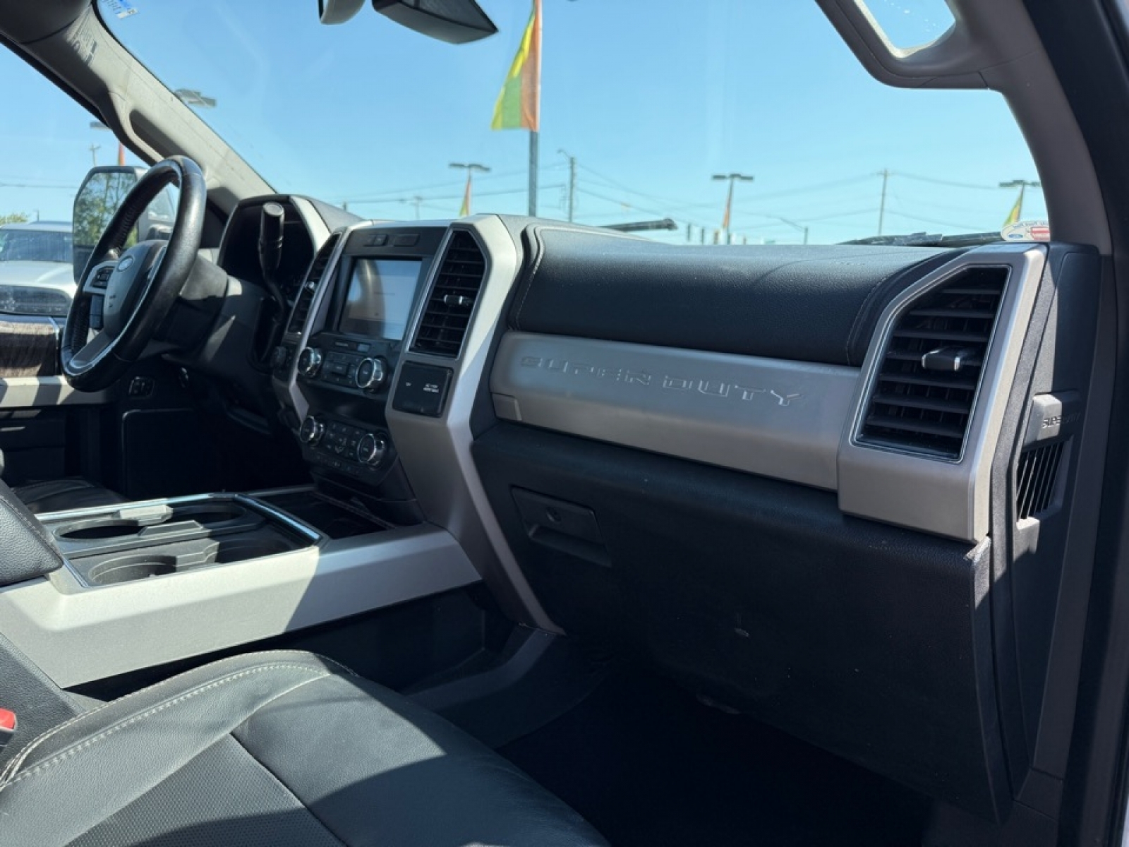 2019 Ford F-350 LARIAT, 38604, Photo
