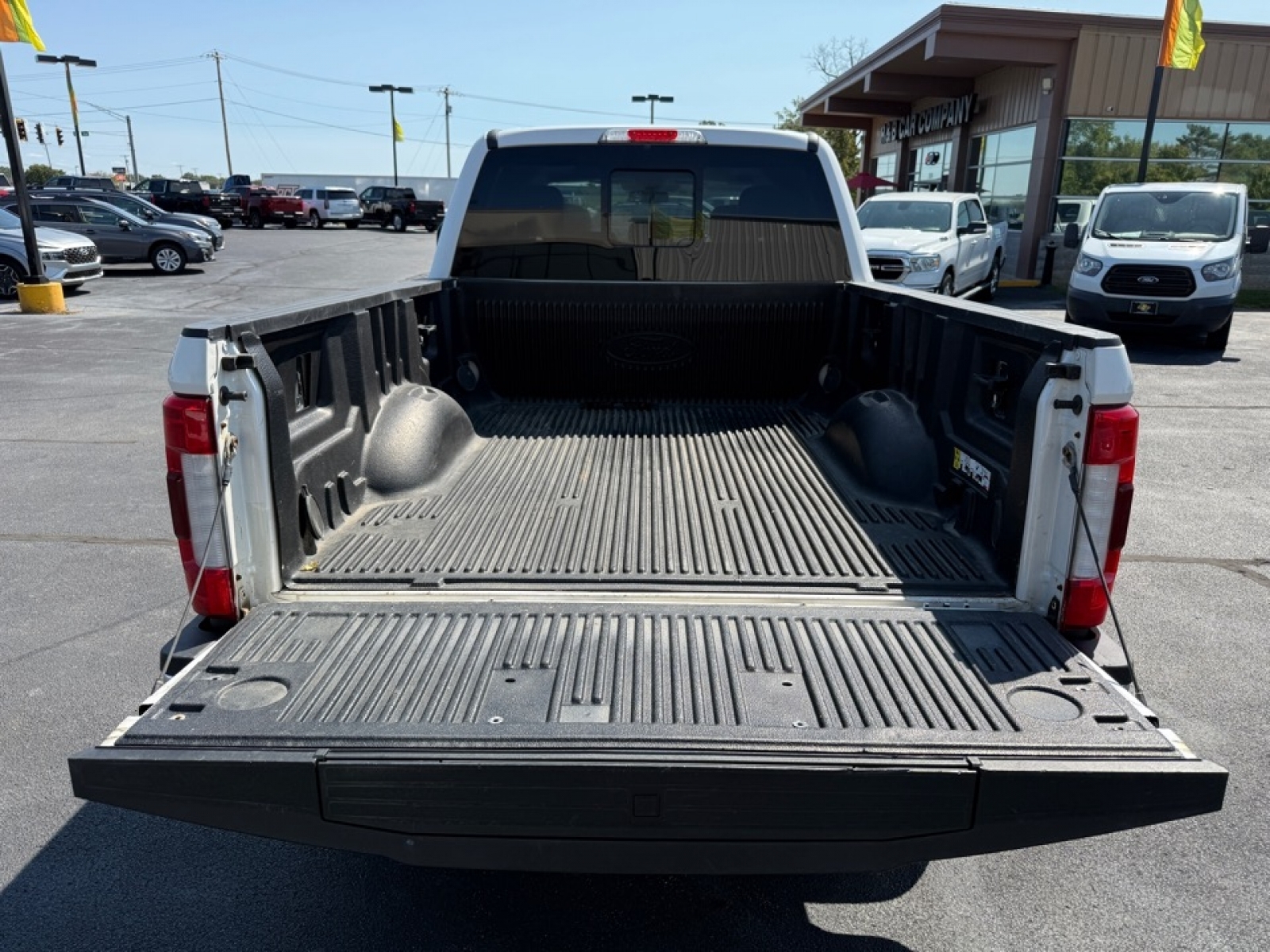 2019 Ford F-350 LARIAT, 38604, Photo