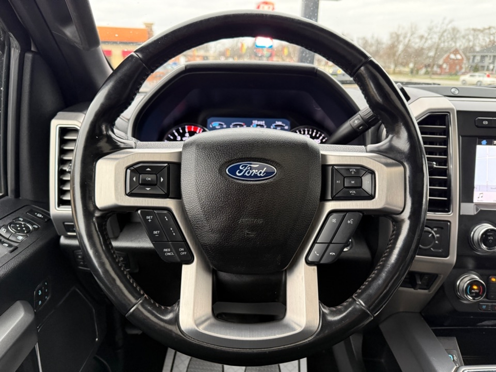 2019 Ford F-350 Platinum, 38913A, Photo