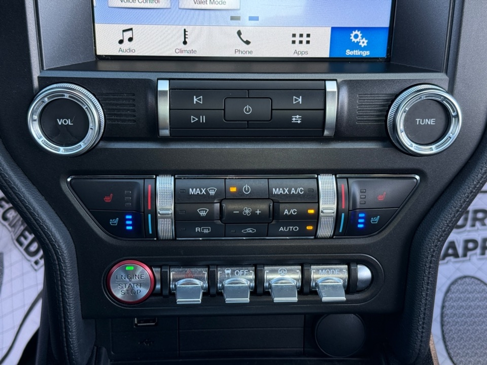 2019 Ford Mustang EcoBoost Premium, 39115, Photo