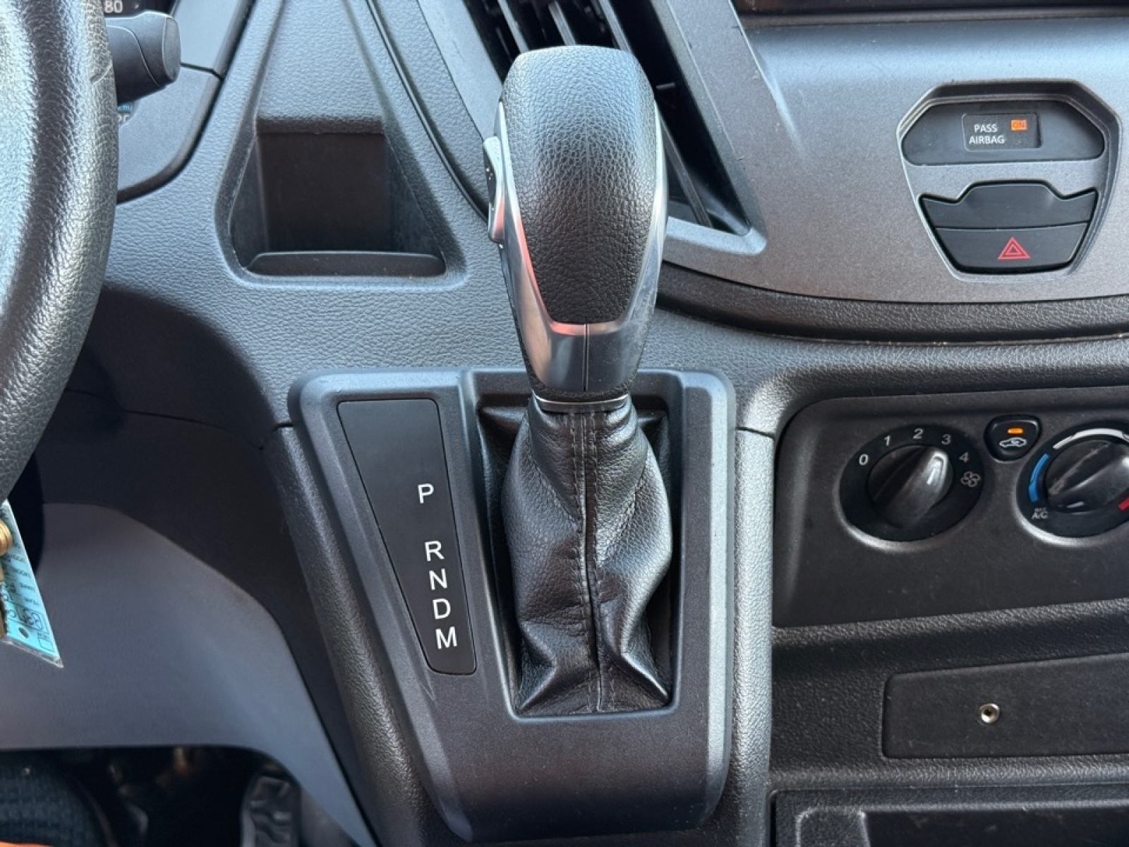 2019 Ford Transit photo 27