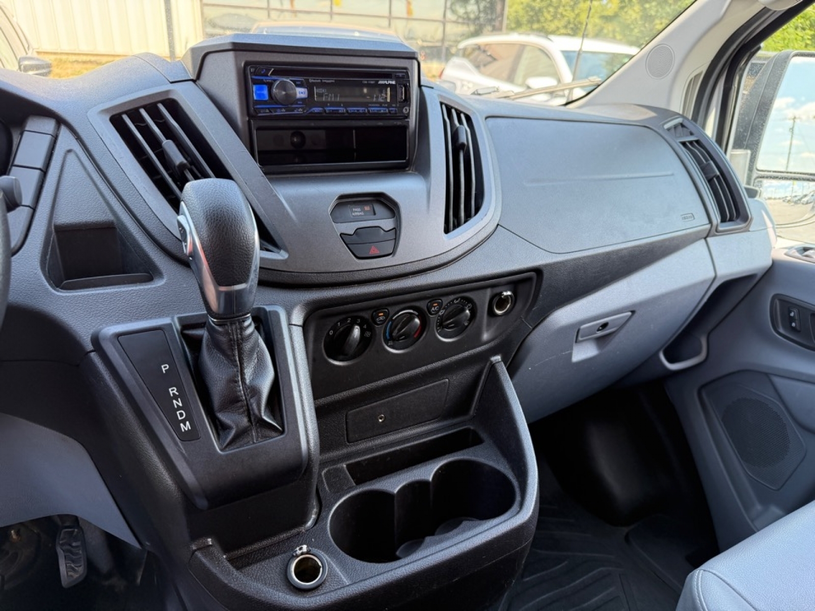 2019 Ford Transit photo 28