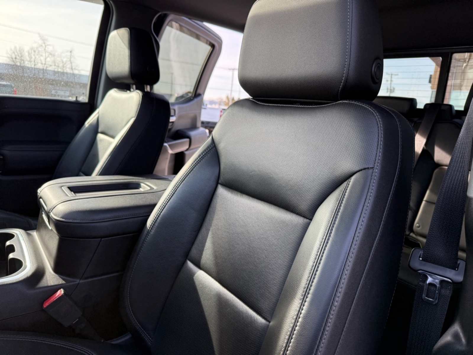 2019 GMC Sierra 1500 SLT, 39156, Photo