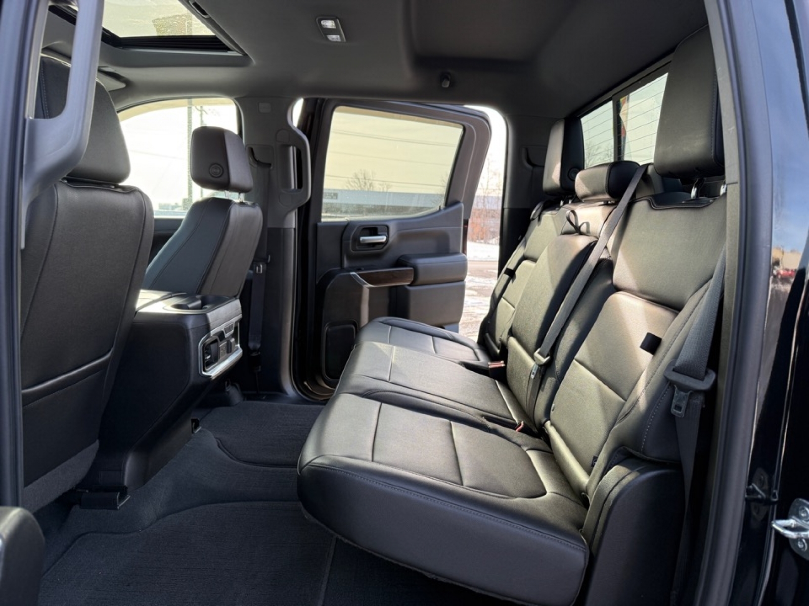2019 GMC Sierra 1500 SLT, 39156, Photo