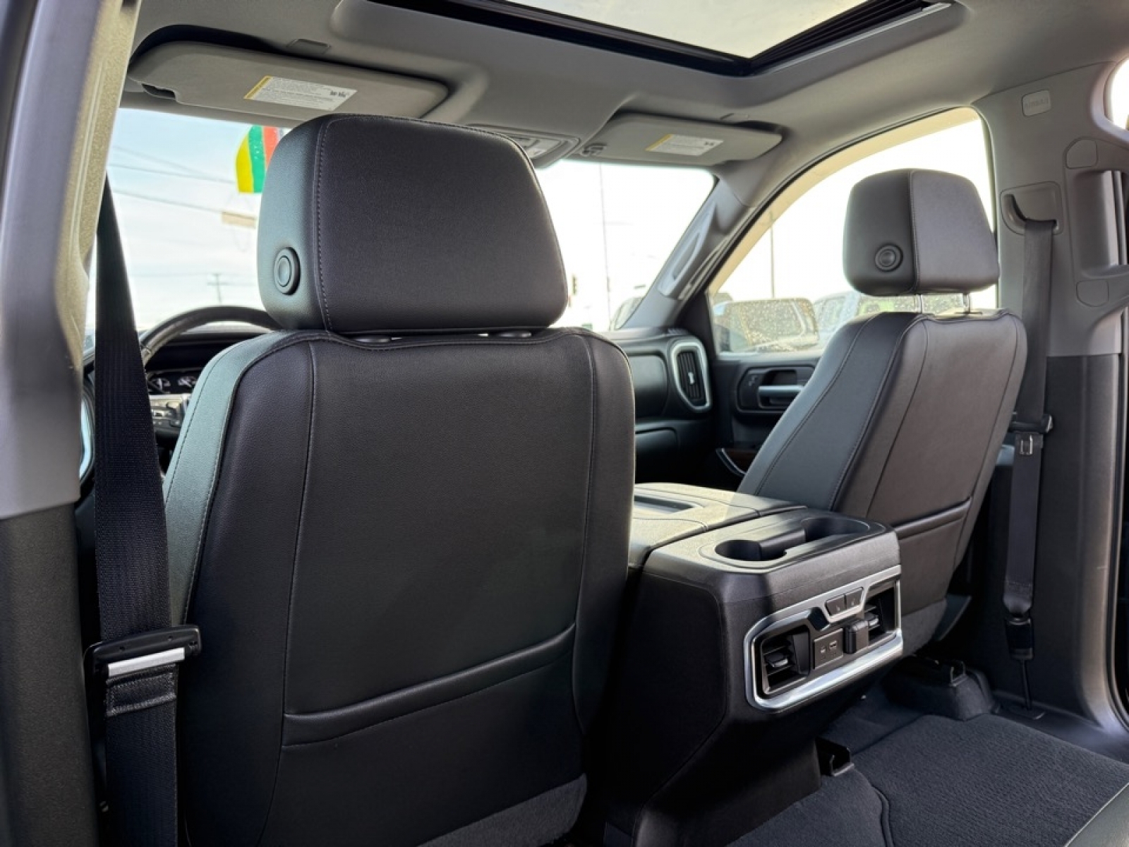 2019 GMC Sierra 1500 SLT, 39156, Photo