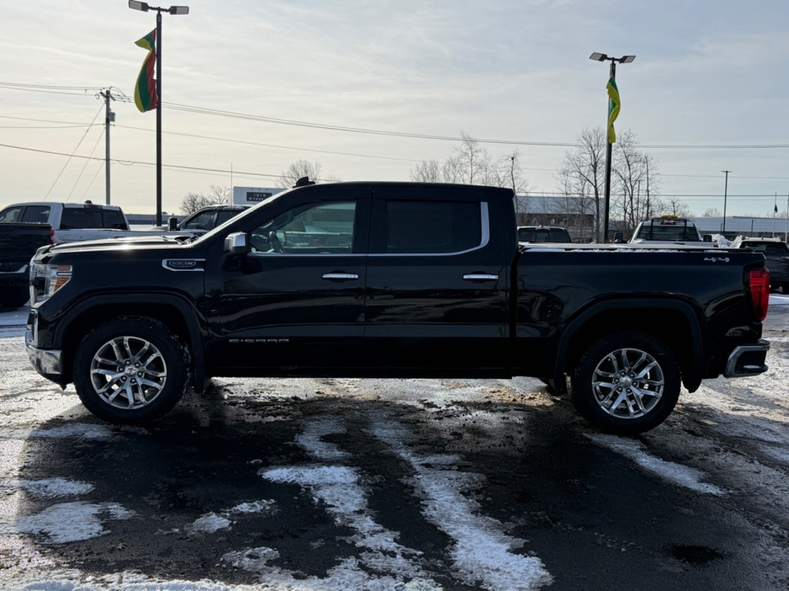 2019 GMC Sierra 1500 SLT, 39156, Photo