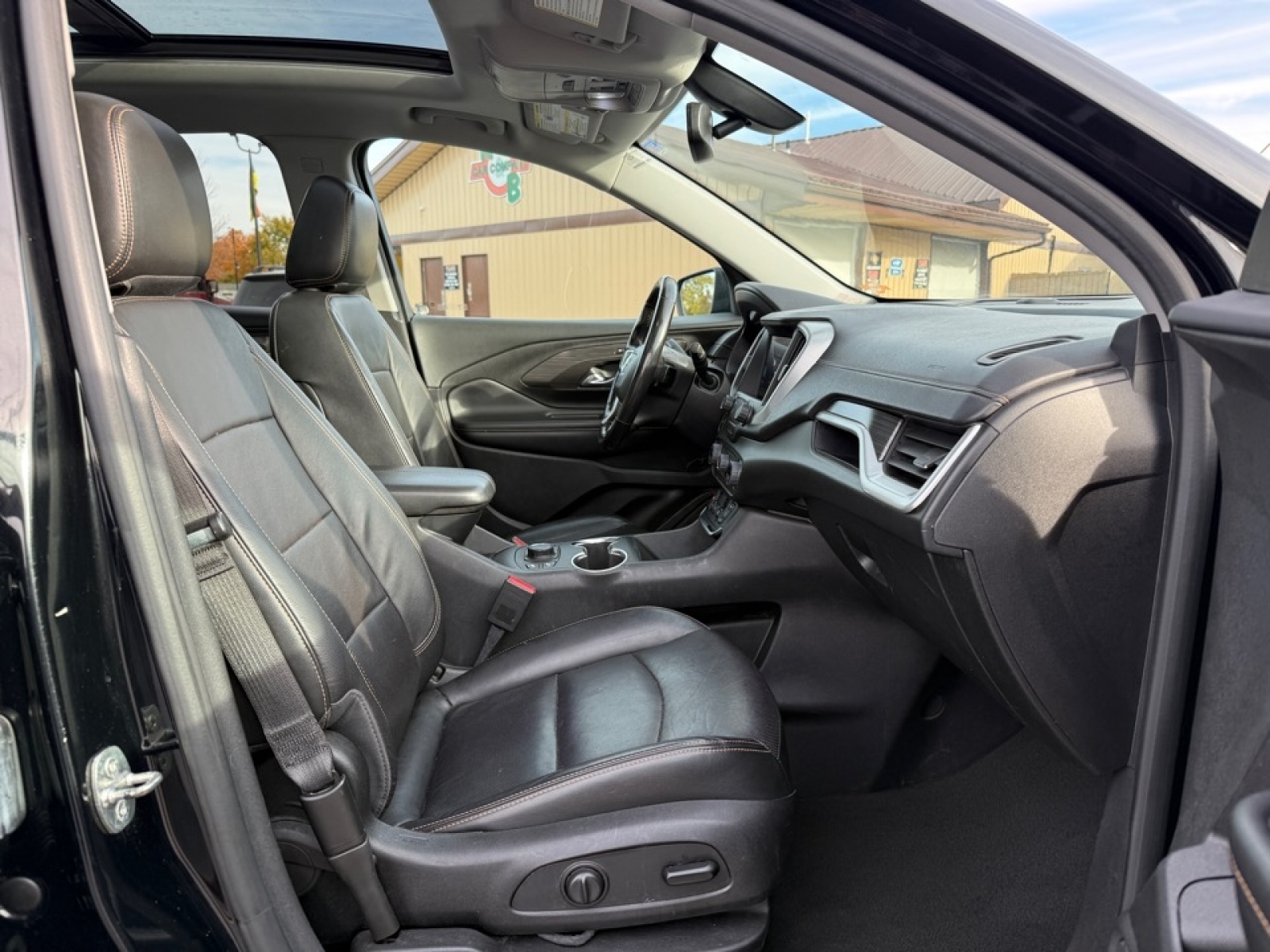 2019 GMC Terrain SLT, 39089, Photo
