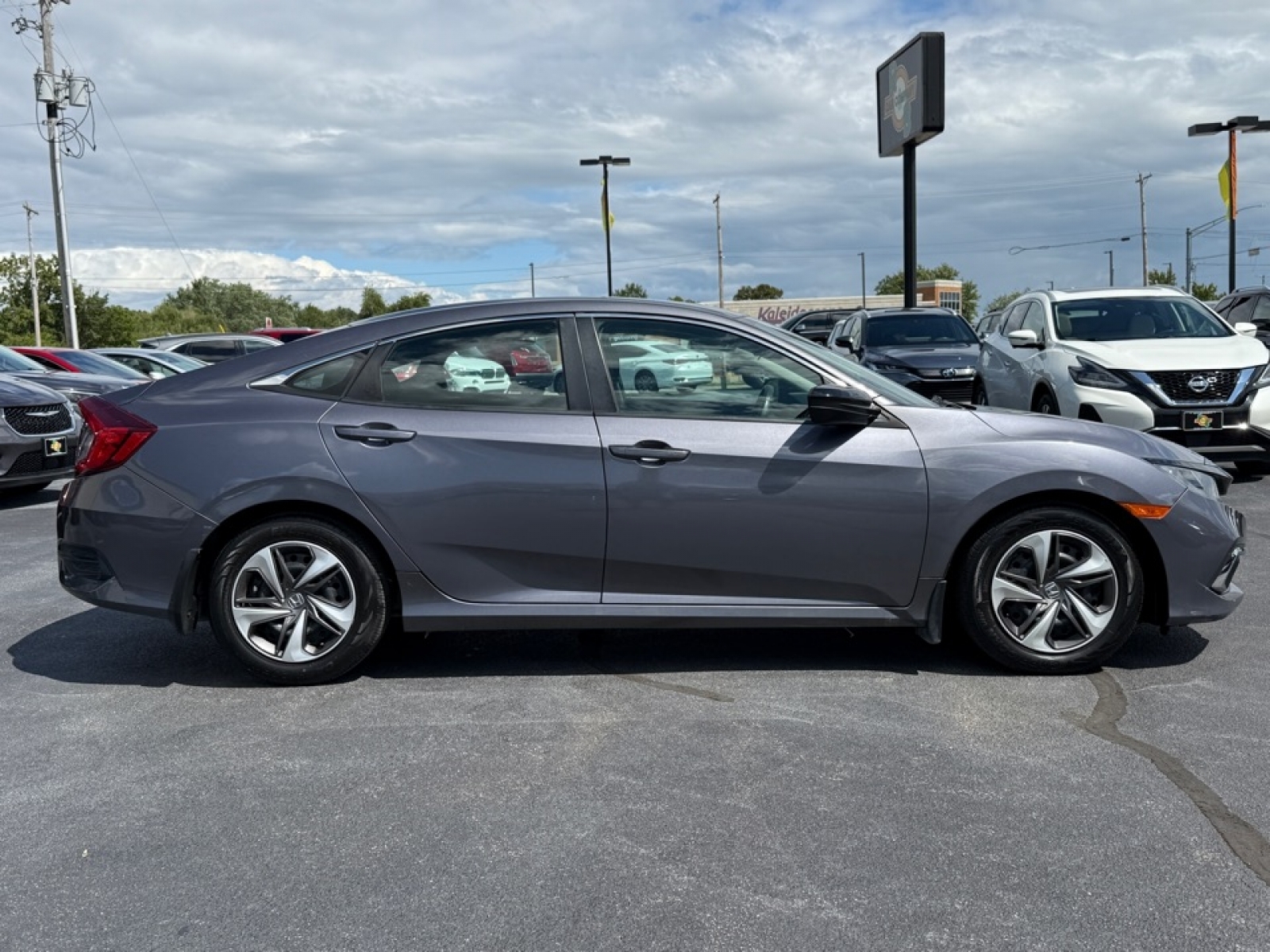 2019 Honda Civic LX photo 9