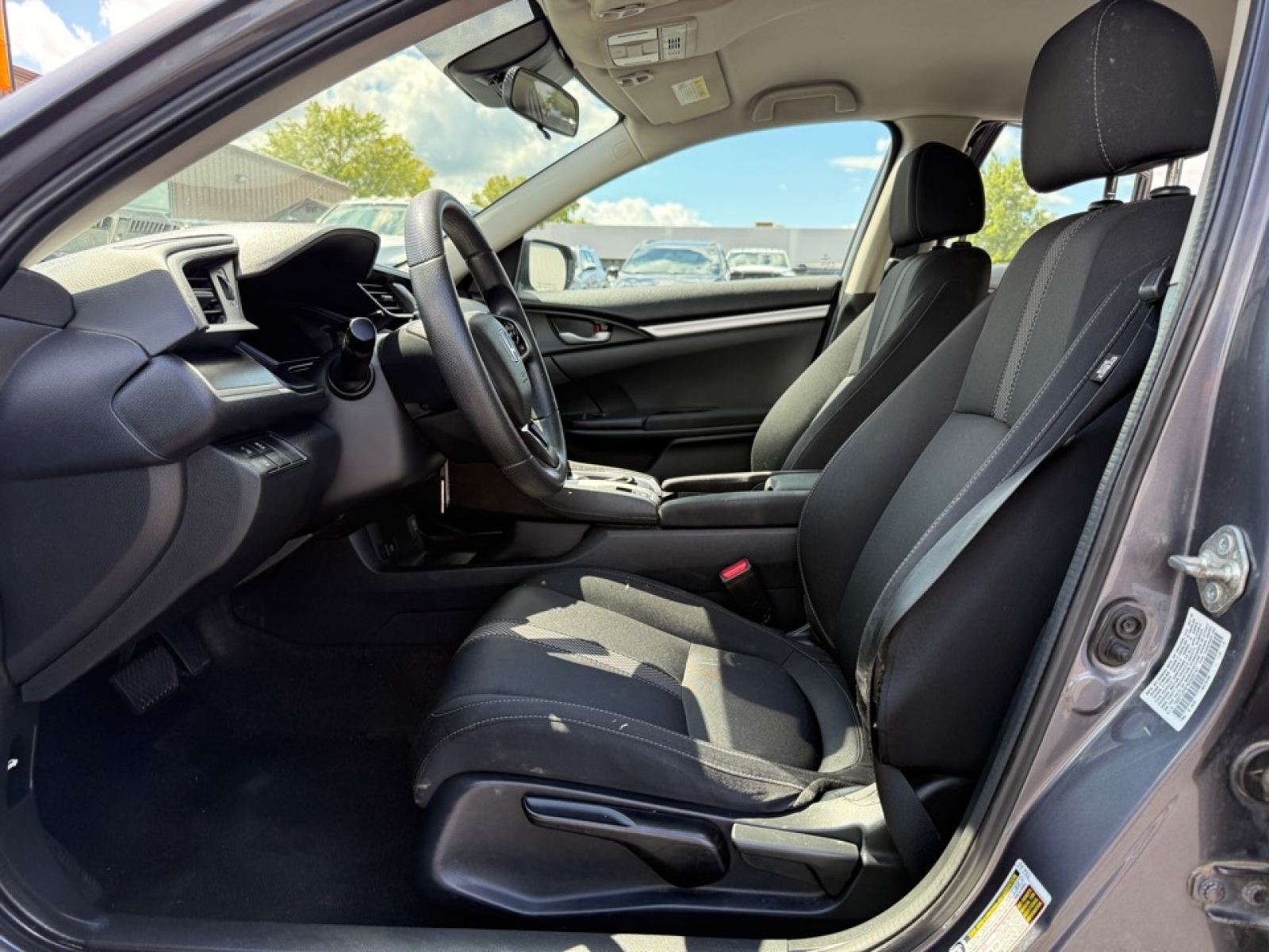 2019 Honda Civic LX photo 10