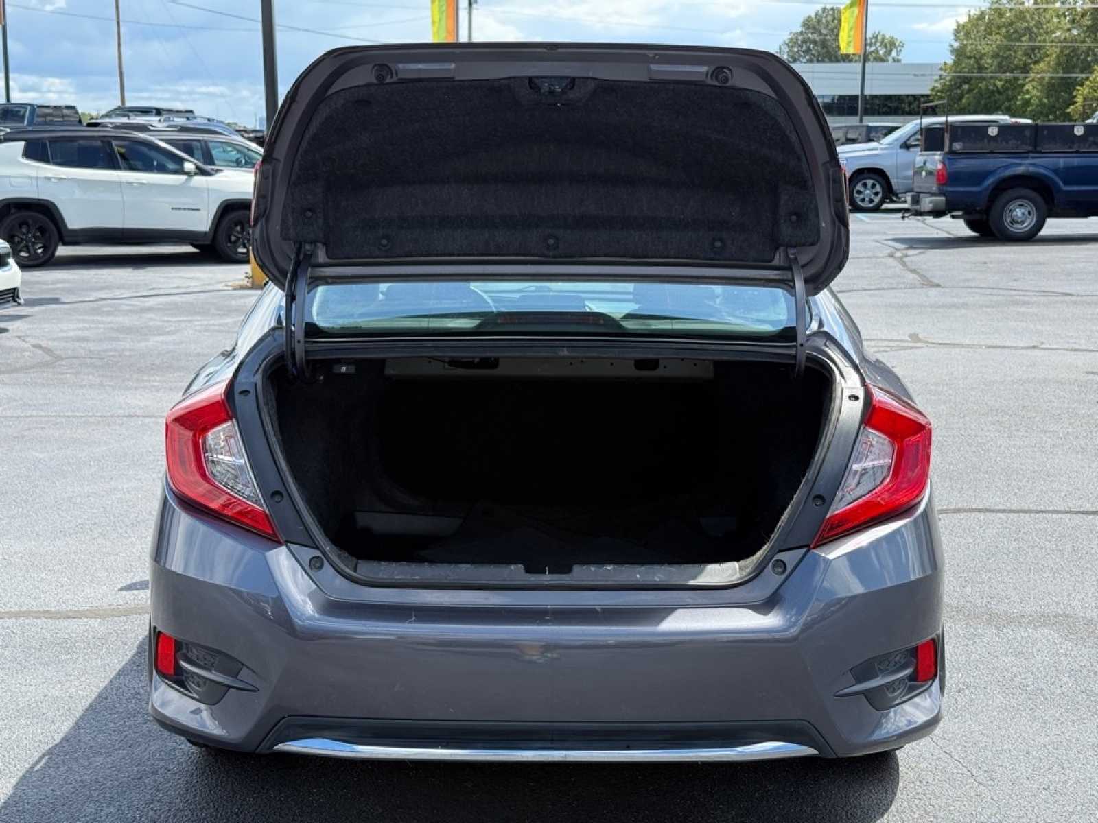 2019 Honda Civic LX photo 33