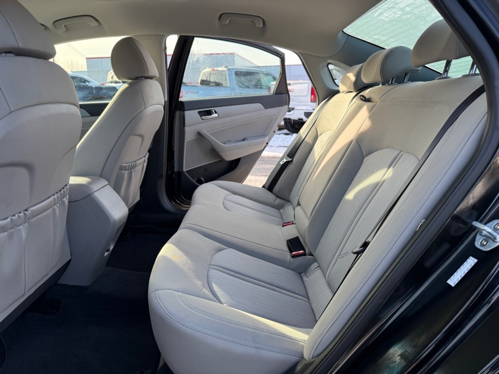 2019 Hyundai Sonata Hybrid SE, 39439, Photo