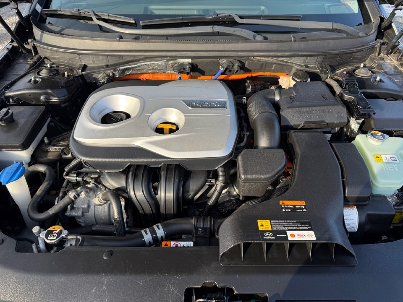 2019 Hyundai Sonata Hybrid SE, 39439, Photo