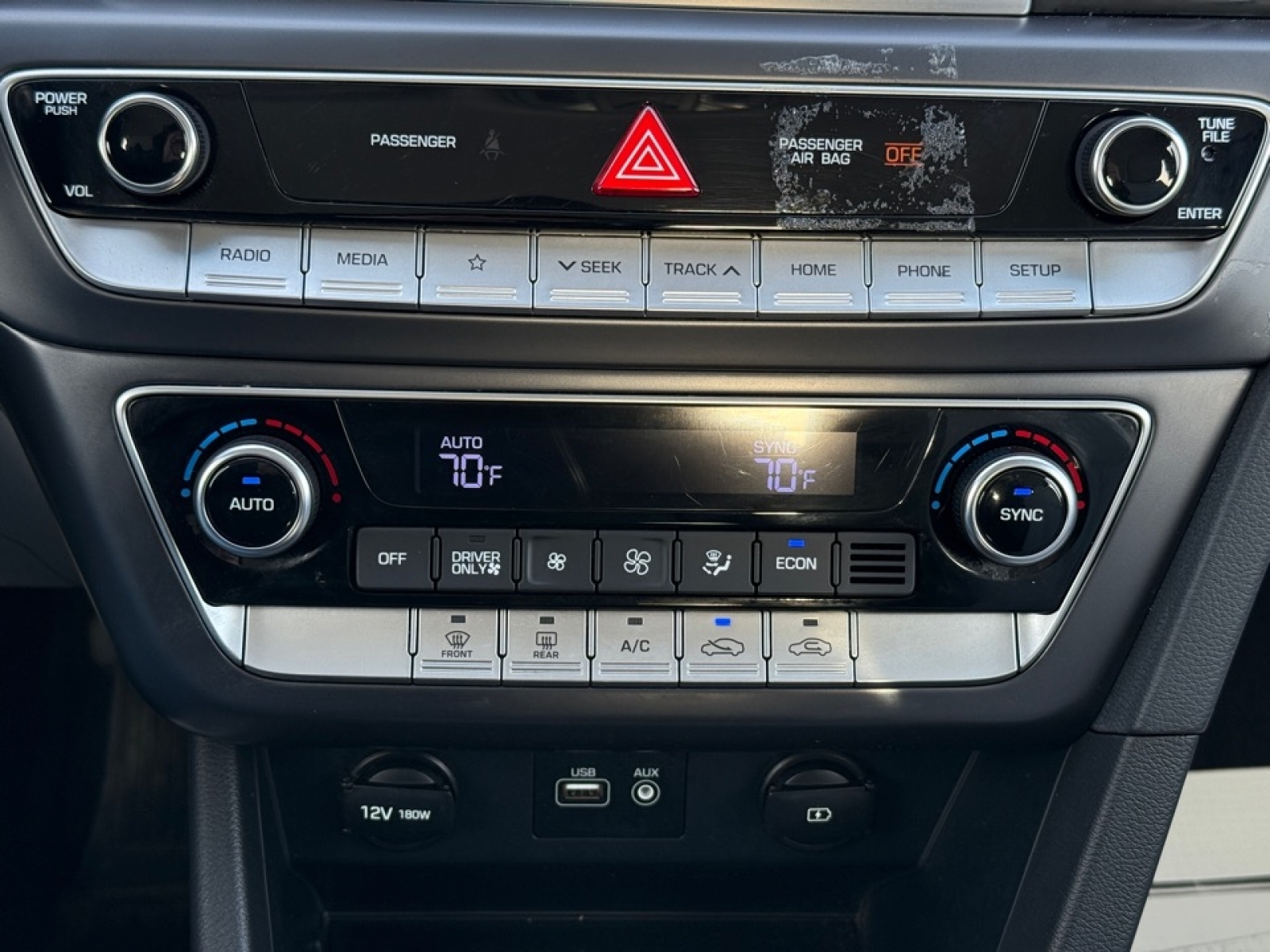 2019 Hyundai Sonata Hybrid SE, 39439, Photo