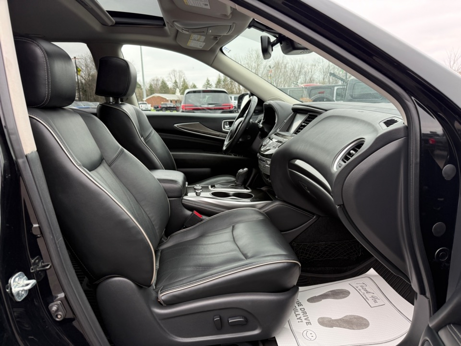 2019 INFINITI QX60 LUXE, 39701, Photo