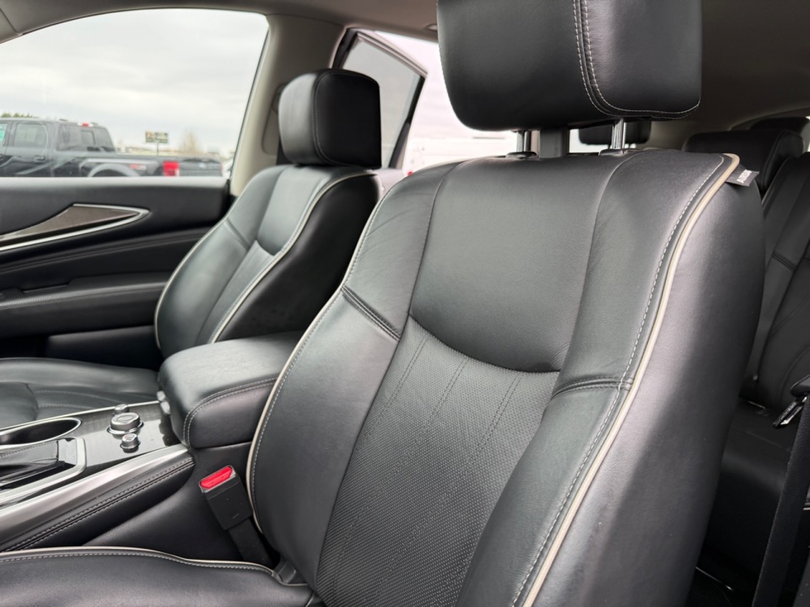 2019 INFINITI QX60 LUXE, 39701, Photo