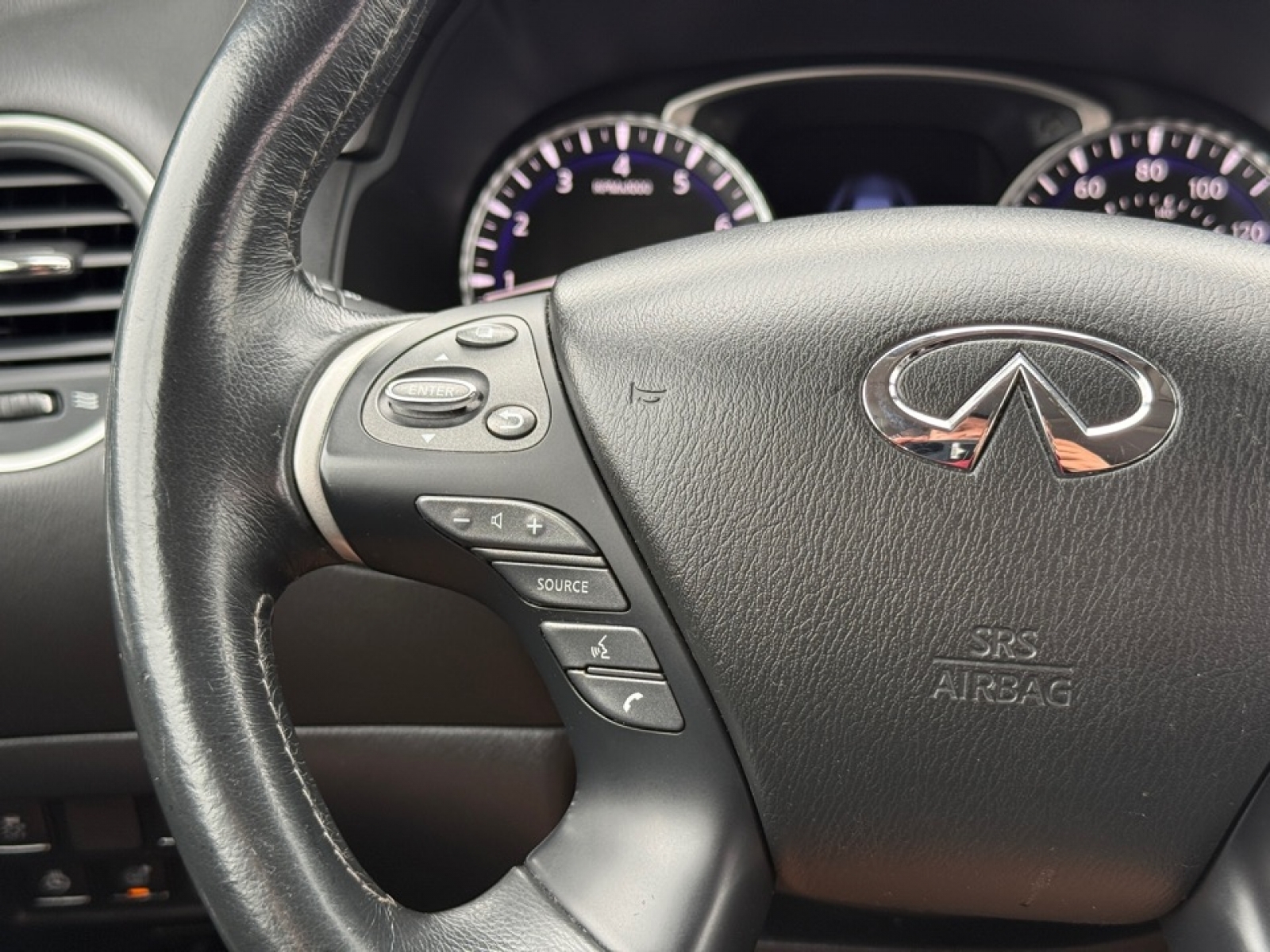 2019 INFINITI QX60 LUXE, 39701, Photo