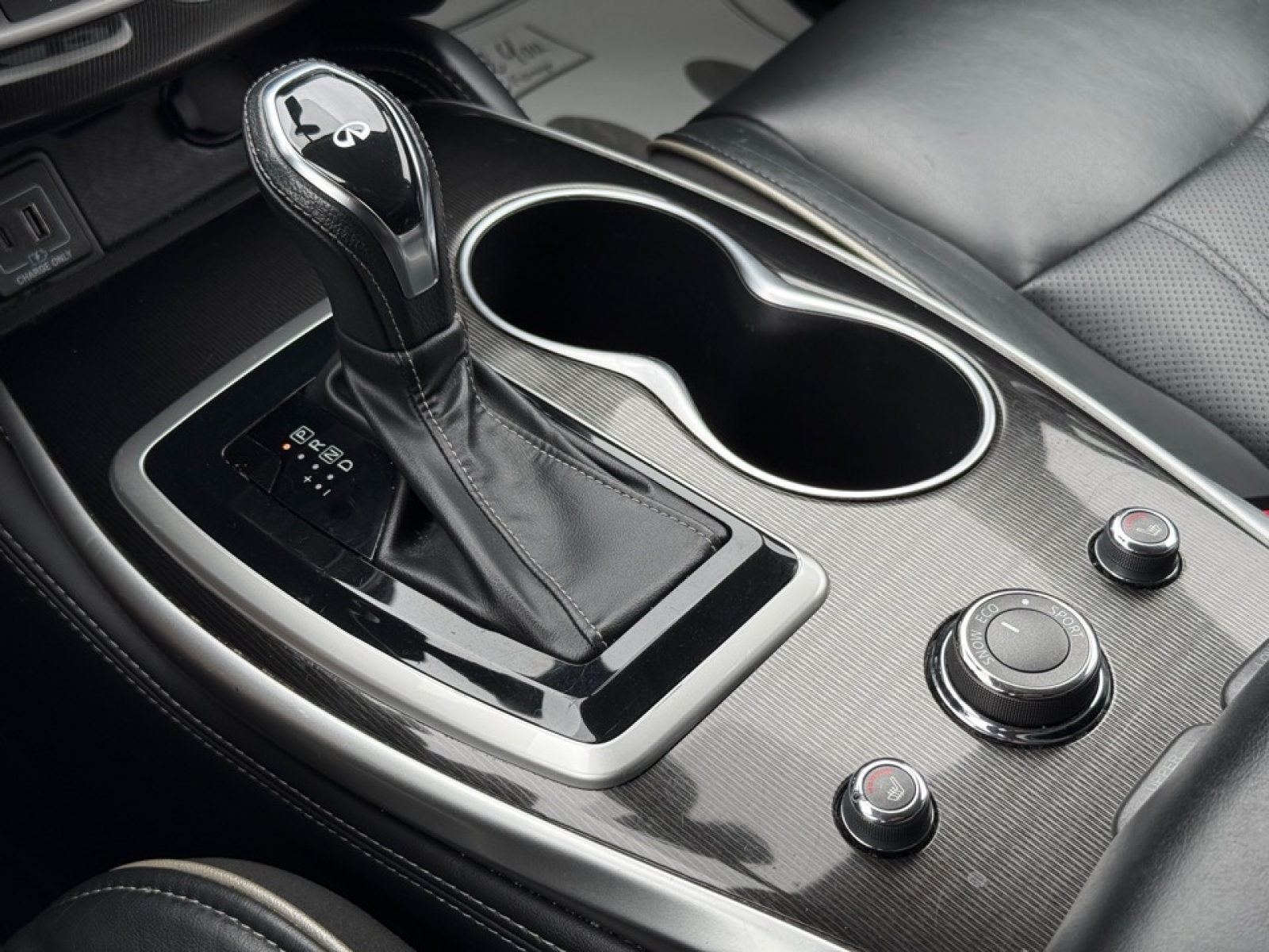 2019 INFINITI QX60 LUXE, 39701, Photo