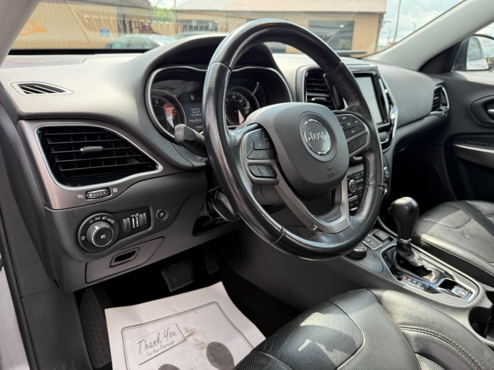 2019 Jeep Cherokee Limited photo 11