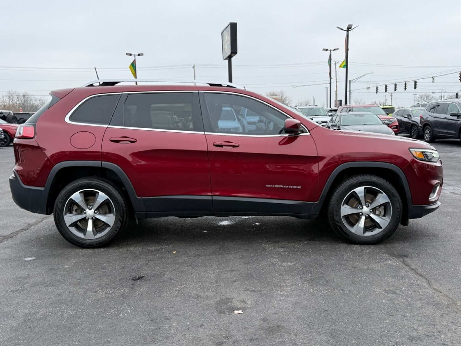 2019 Jeep Cherokee Limited 4x4, 39313, Photo