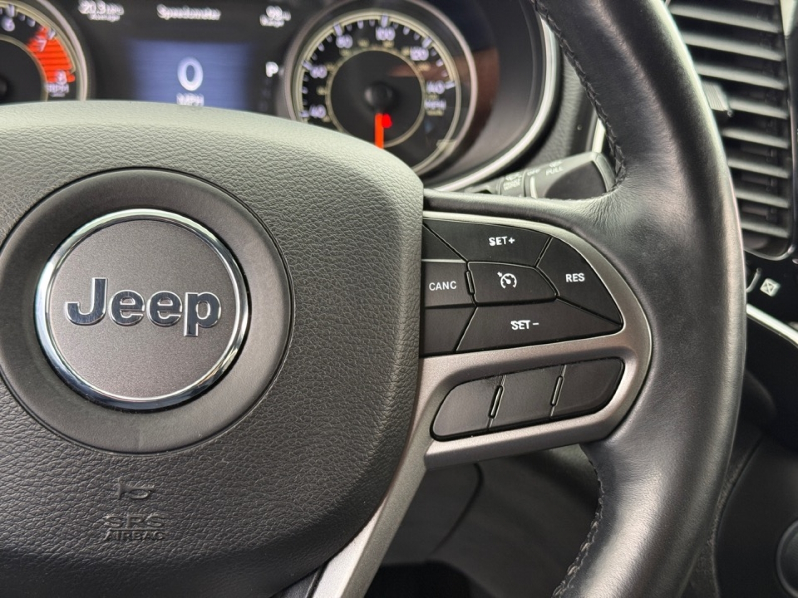 2019 Jeep Cherokee Limited 4x4, 39313, Photo