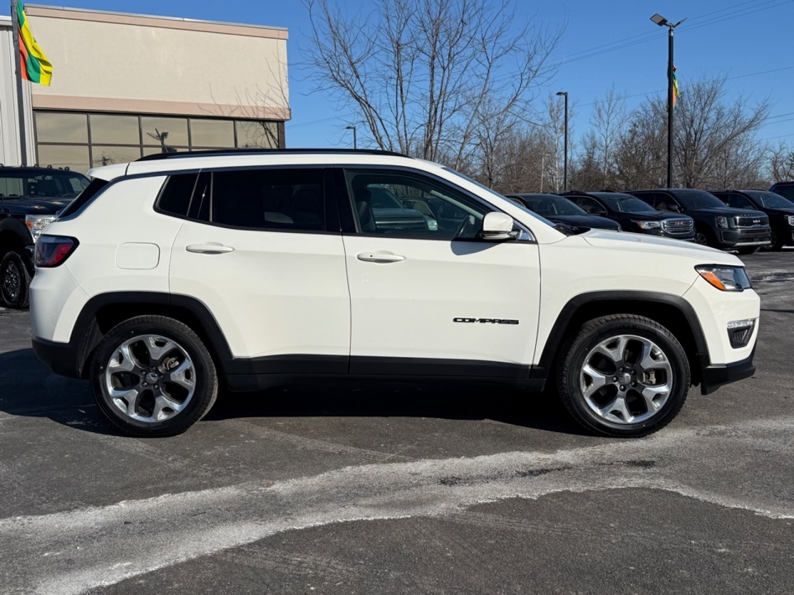 2019 Jeep Compass Limited FWD, 39267, Photo