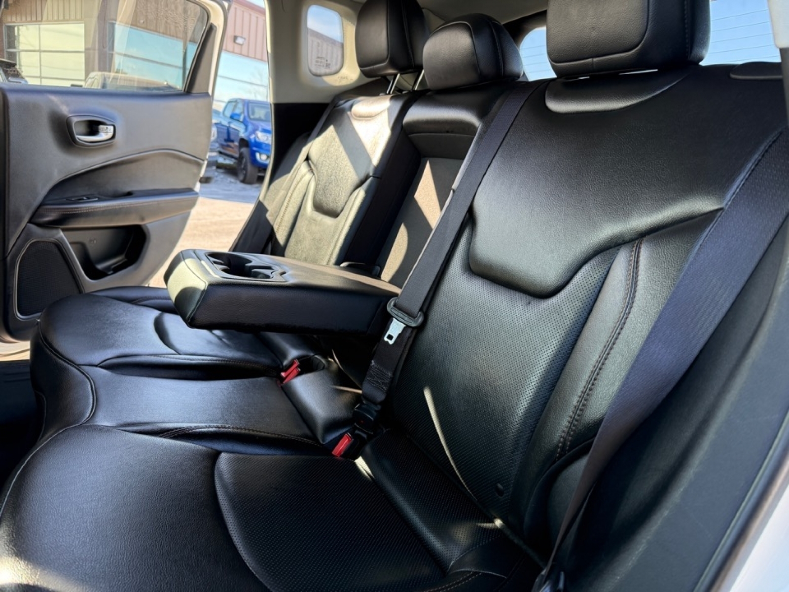 2019 Jeep Compass Limited FWD, 39267, Photo