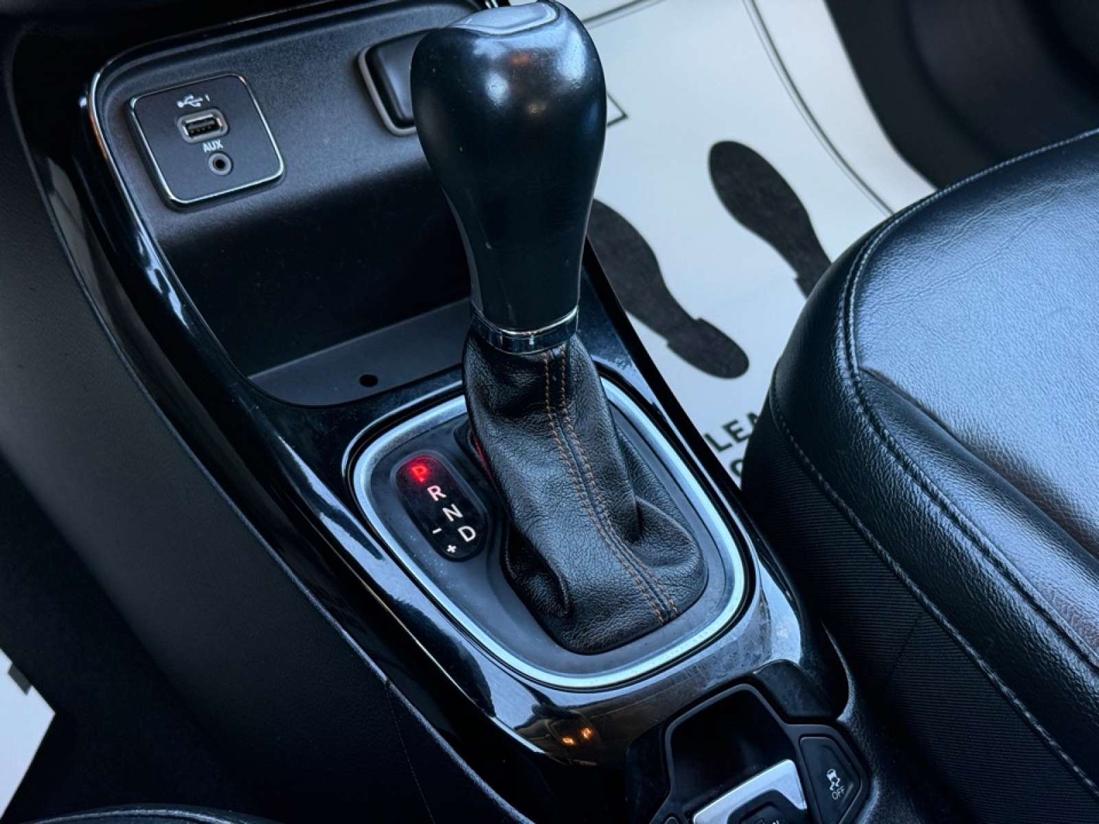 2019 Jeep Compass Limited FWD, 39267, Photo