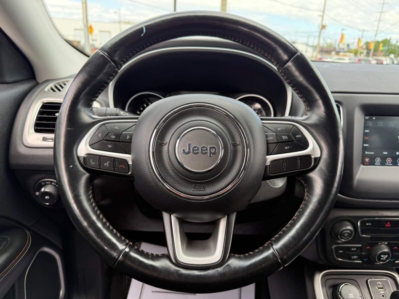 2019 Jeep Compass Latitude 4x4, 39864, Photo
