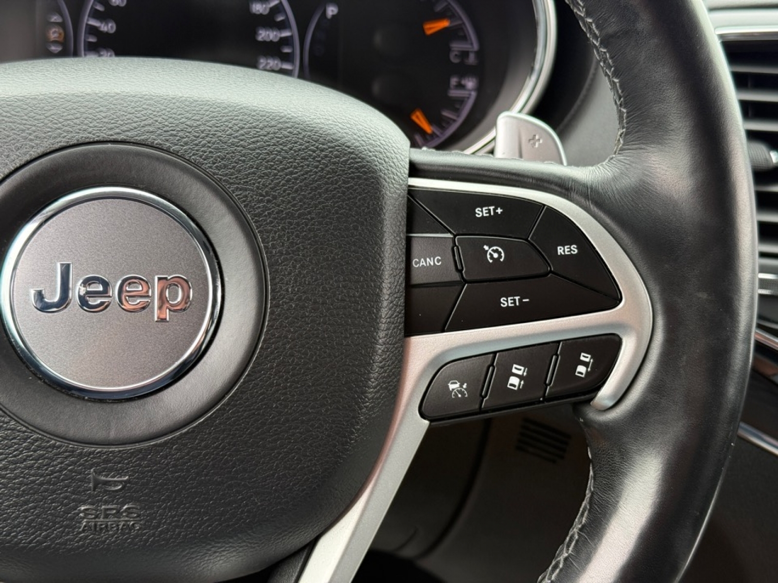 2019 Jeep Grand Cherokee Summit, 39557, Photo