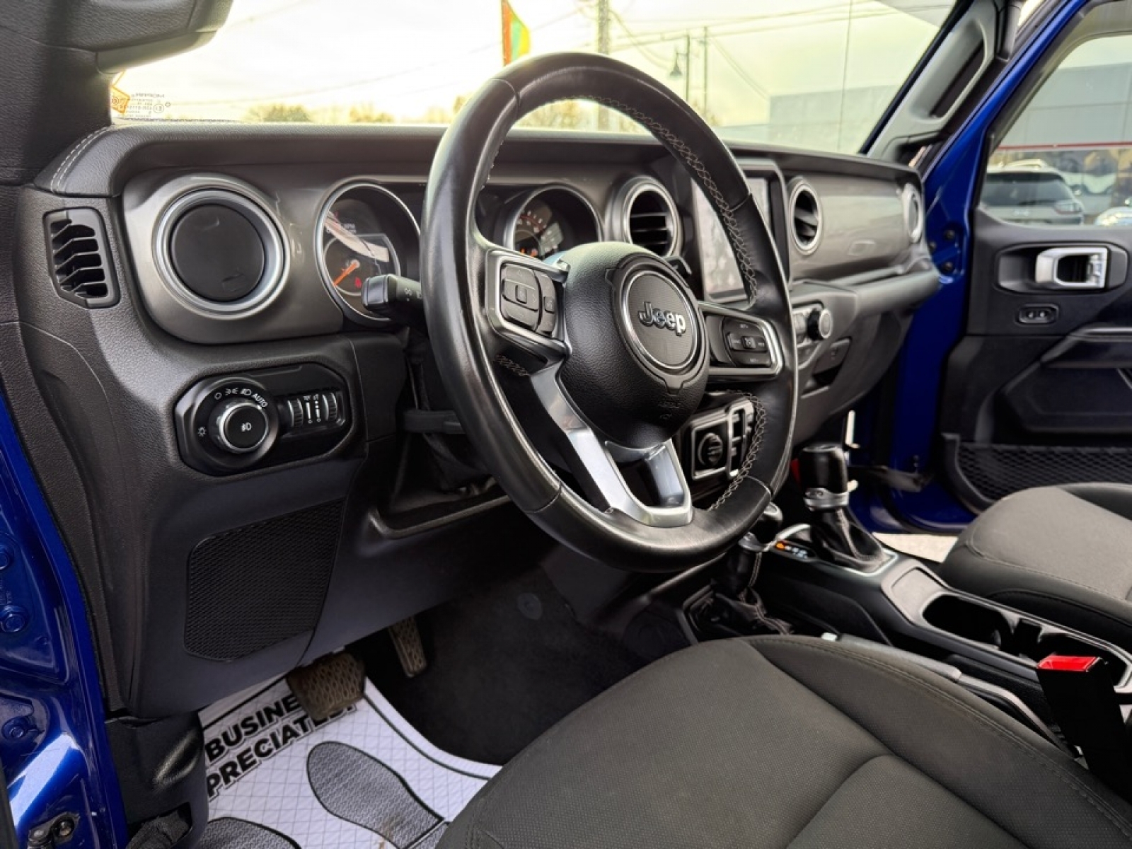 2019 Jeep Wrangler Unlimited Sahara, 37890X, Photo