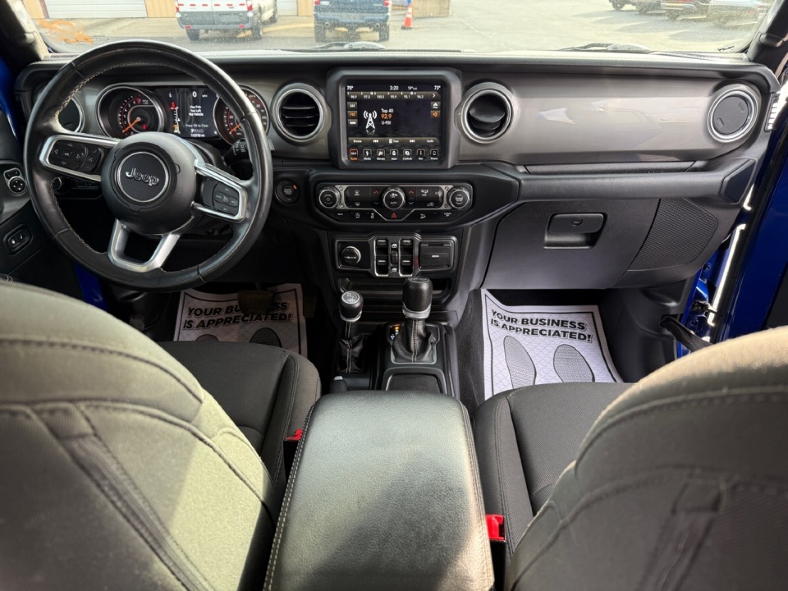 2019 Jeep Wrangler Unlimited Sahara, 37890X, Photo