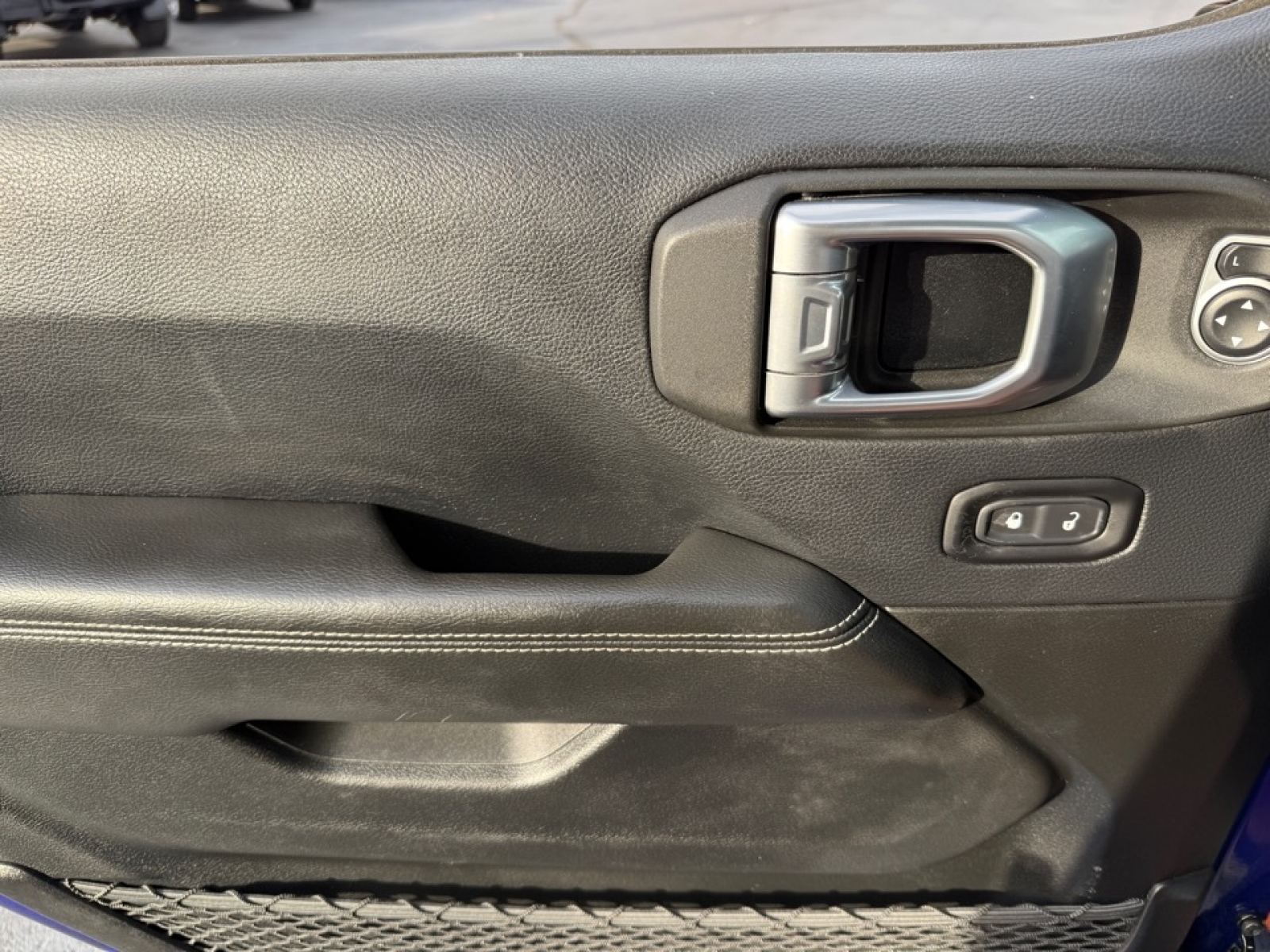 2019 Jeep Wrangler Unlimited Sahara, 37890X, Photo