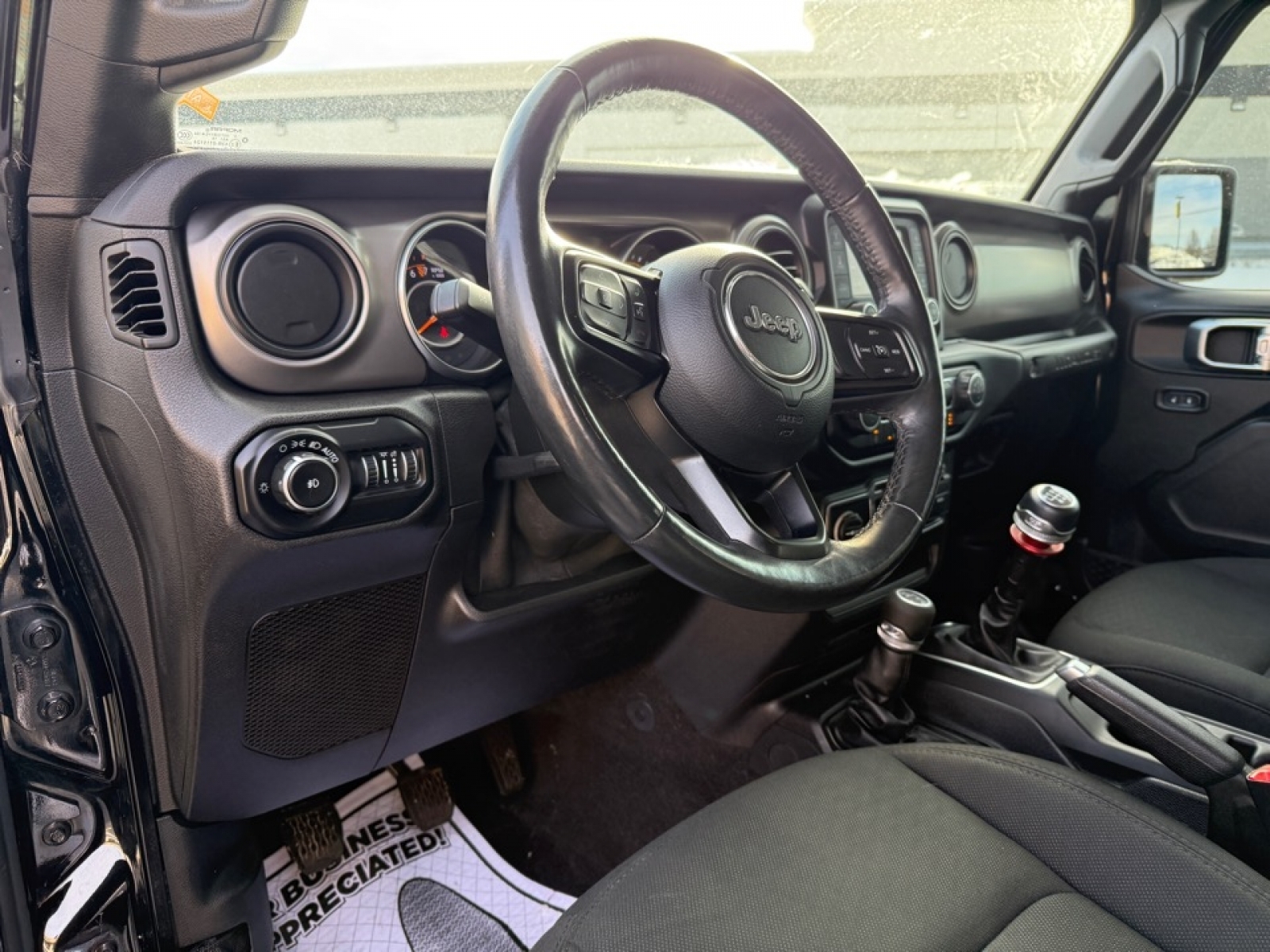 2019 Jeep Wrangler Unlimited Sport, 39231, Photo