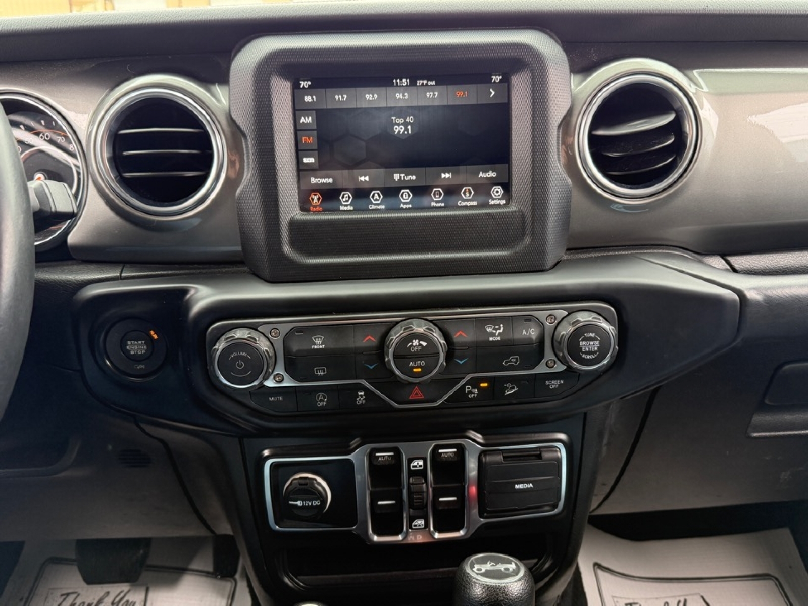 2019 Jeep Wrangler Unlimited Sahara 4x4, 39373, Photo