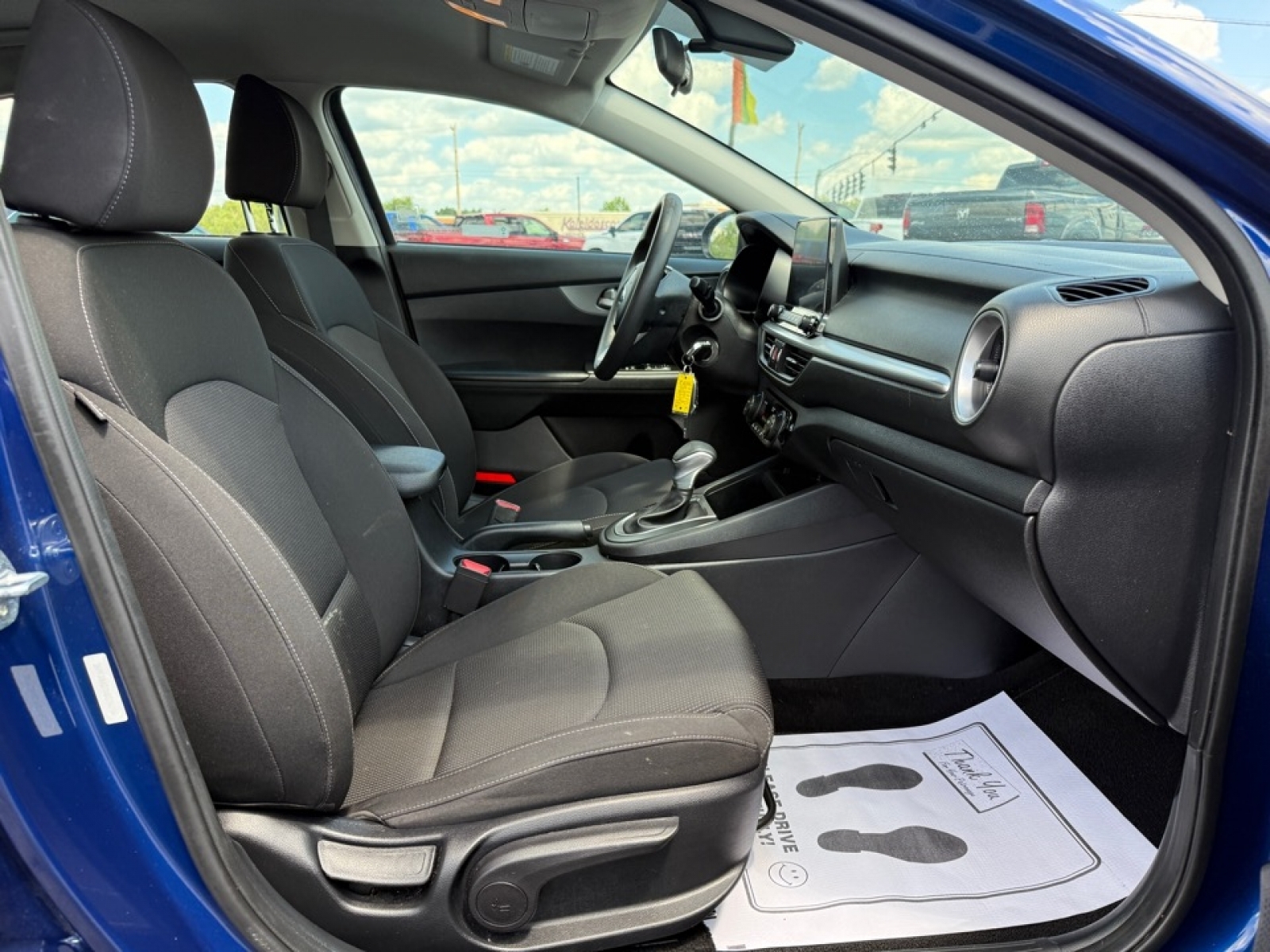 2019 Kia Forte LXS, 38493, Photo