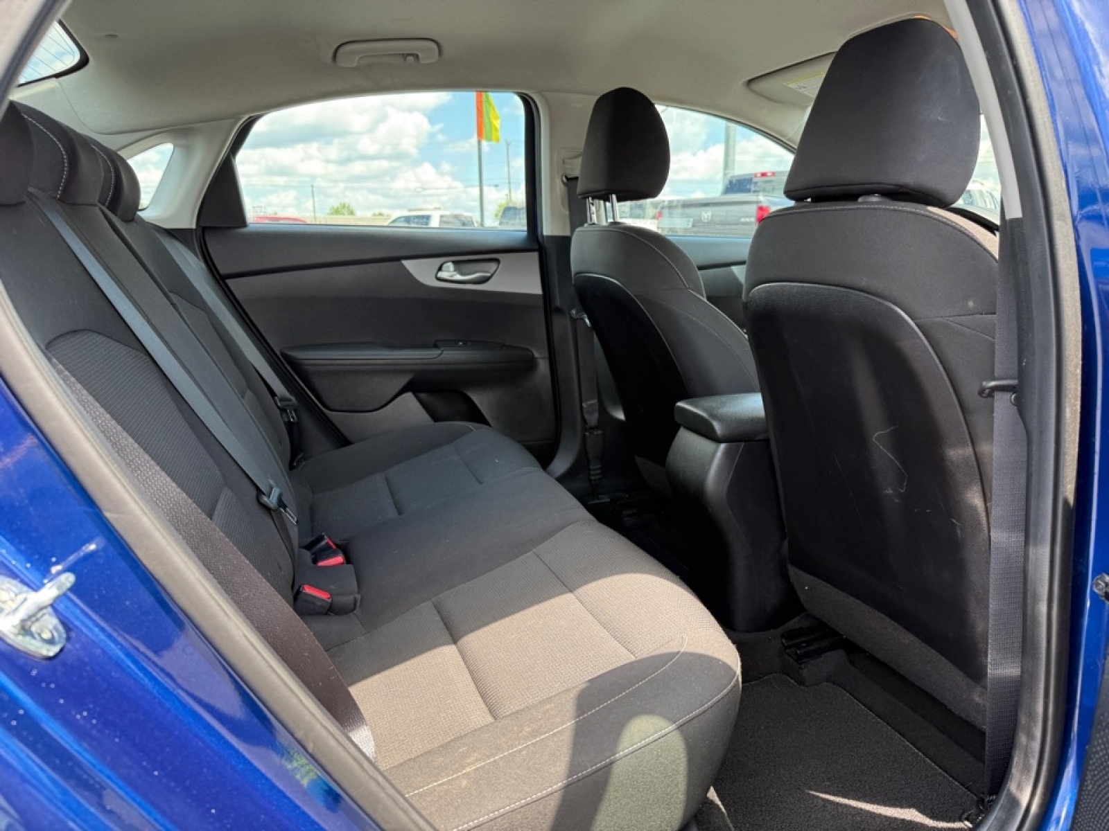 2019 Kia Forte LXS, 38493, Photo