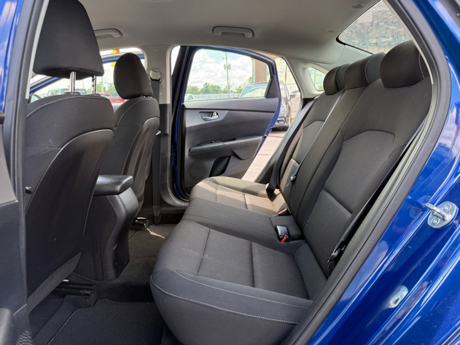 2019 Kia Forte LXS, 38493, Photo