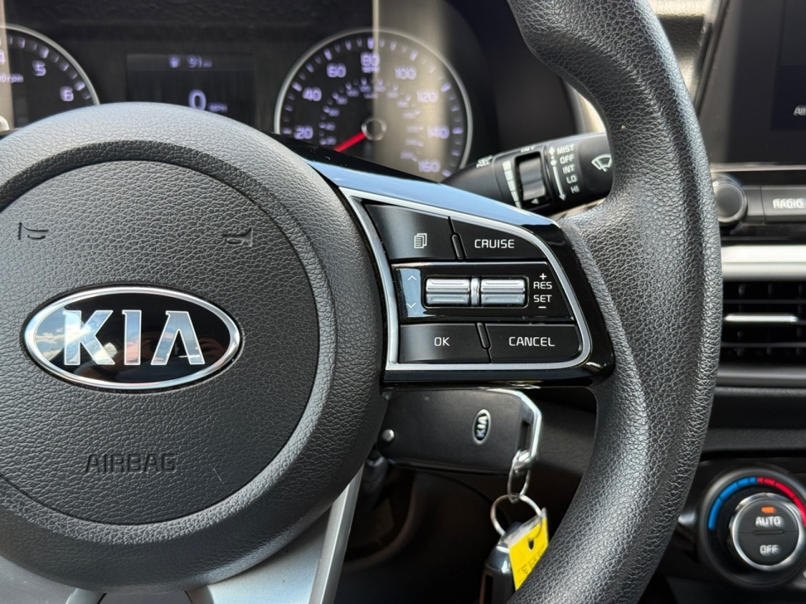 2019 Kia Forte LXS, 38493, Photo