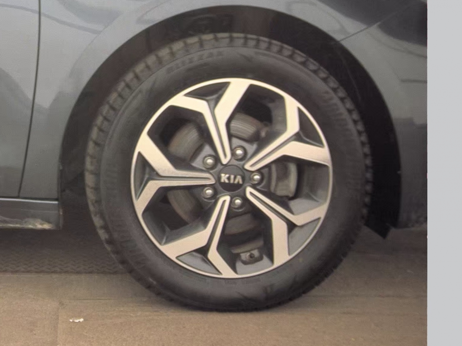 2019 Kia Forte LXS, 39906, Photo