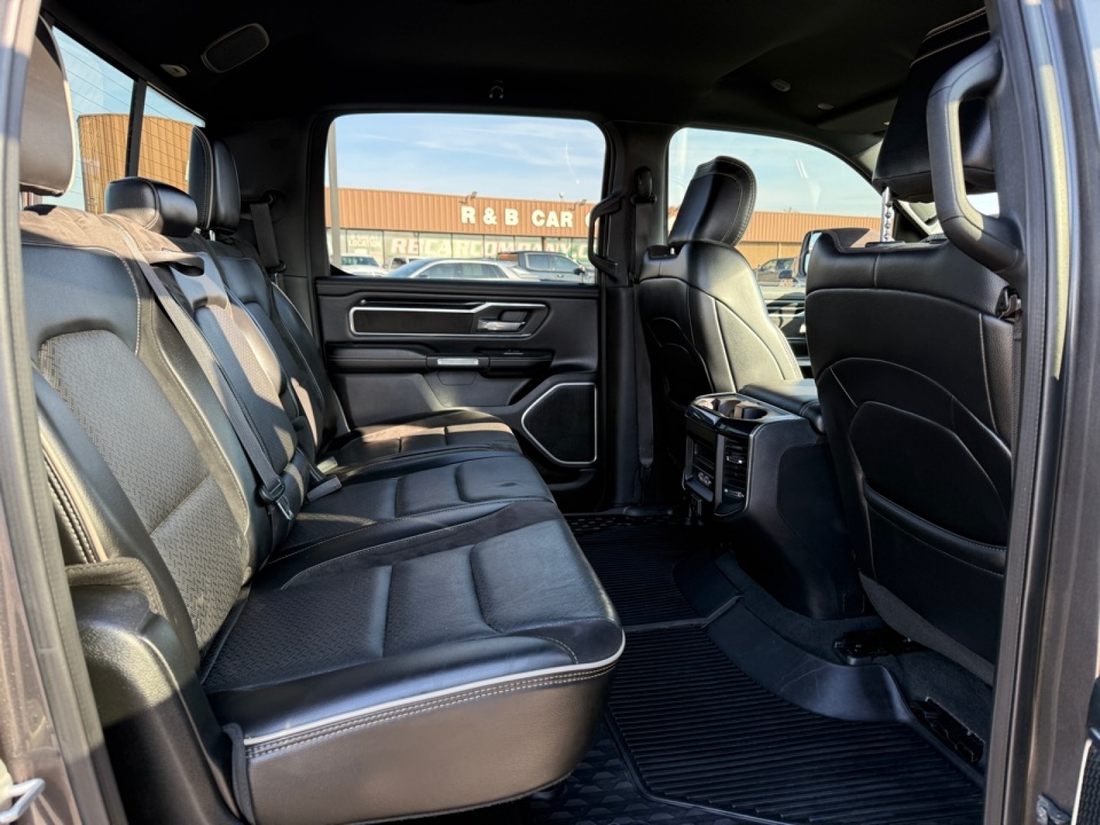 2019 Ram 1500 Laramie Crew Cab 4x4 5'7