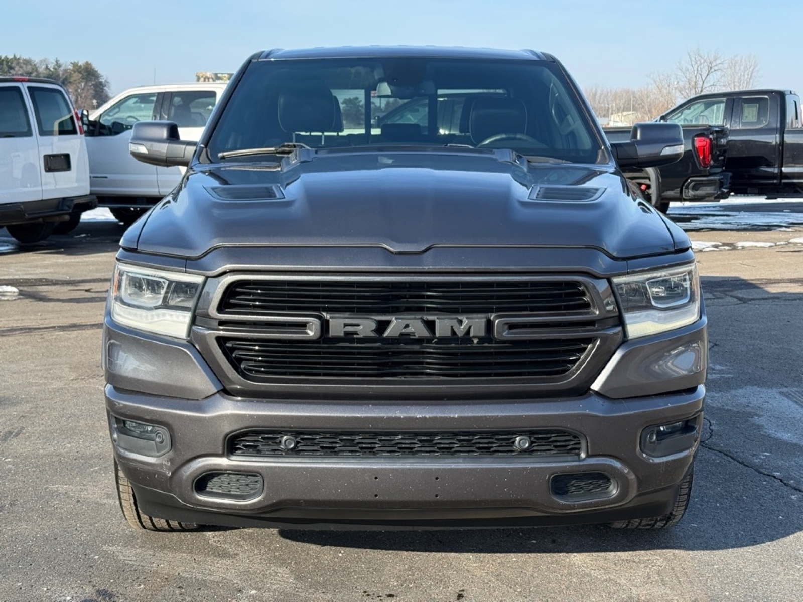 2019 Ram 1500 Laramie Crew Cab 4x4 5'7