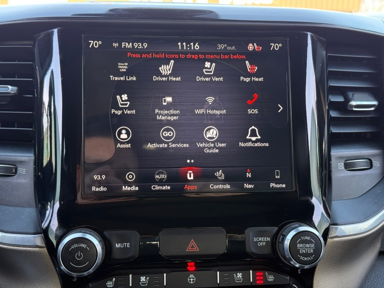 2019 Ram 1500 Laramie Crew Cab 4x4 5'7