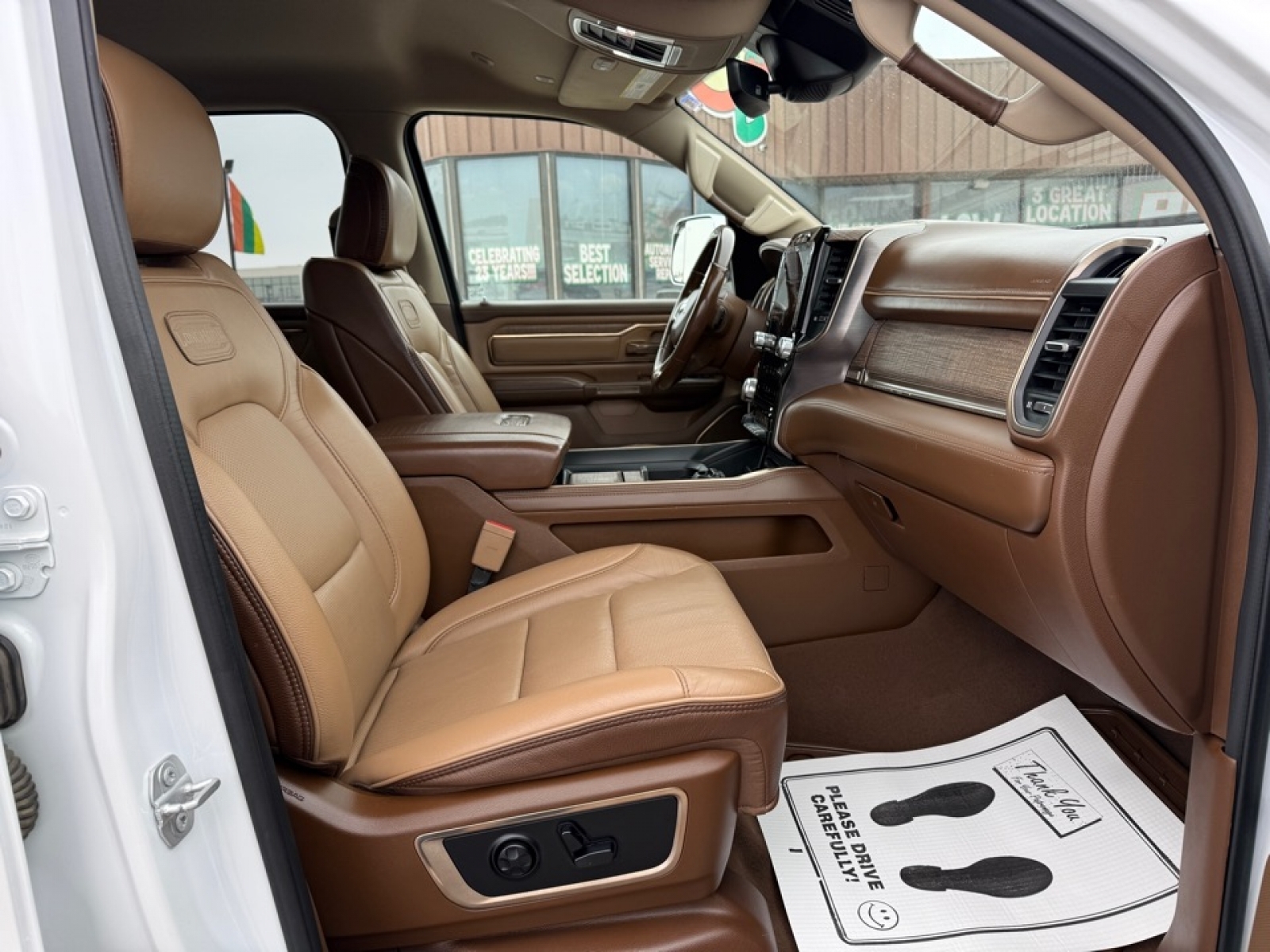 2019 Ram 1500 Laramie Longhorn, 39216, Photo