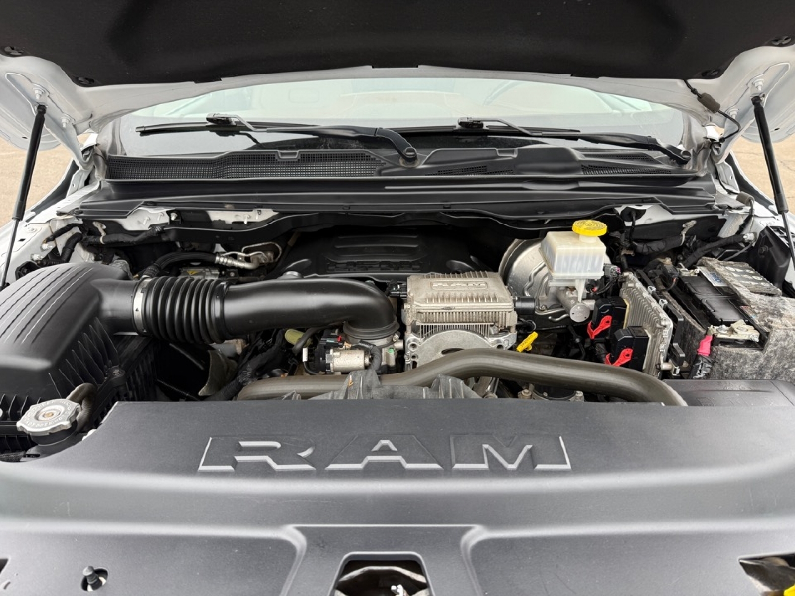 2019 Ram 1500 Laramie Longhorn, 39216, Photo